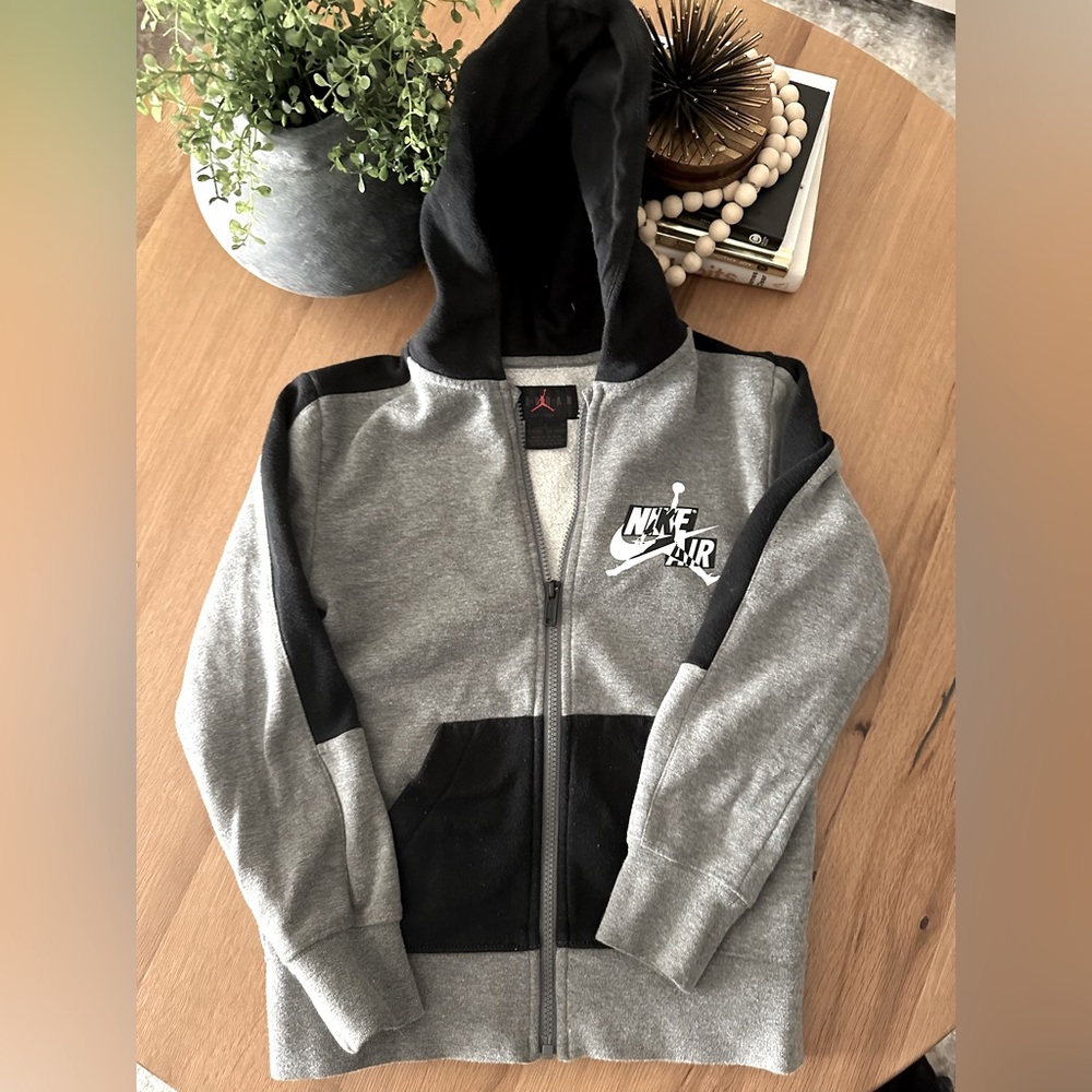 Nike full zip up hoodie sweater